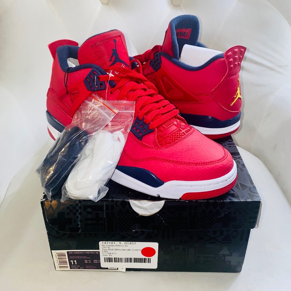 Brand New Air Jordan 4 Retro